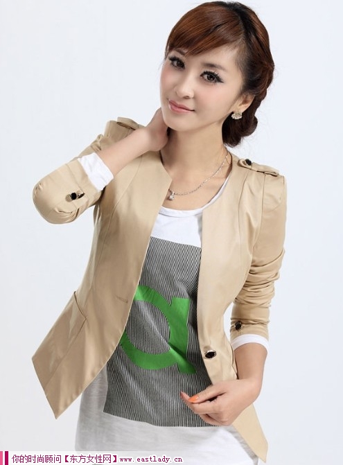 小西服也能穿出温柔恬淡的感觉