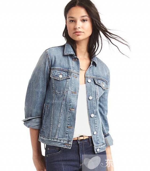 牛仔夹克这样穿超有范 不信你看大幂幂