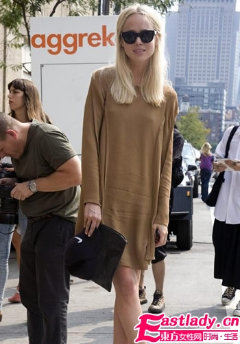 2012早春时装新时尚 最爱低调舒适西装