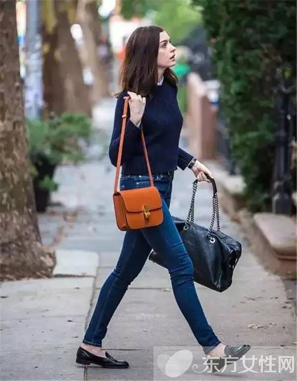 她电影里的职场穿搭 简直美的不要不要的