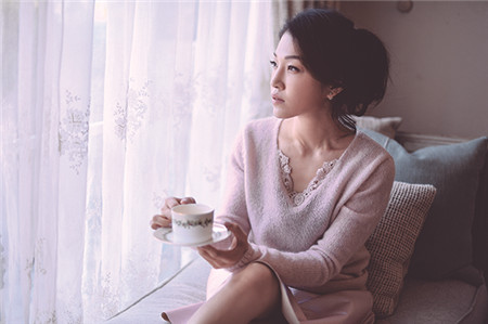 蔡依林亲姐蔡旻纹亲授如何养成贵妇般优雅气质