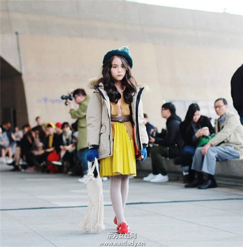 晒时尚不够 首尔时装周潮人晒娃成风