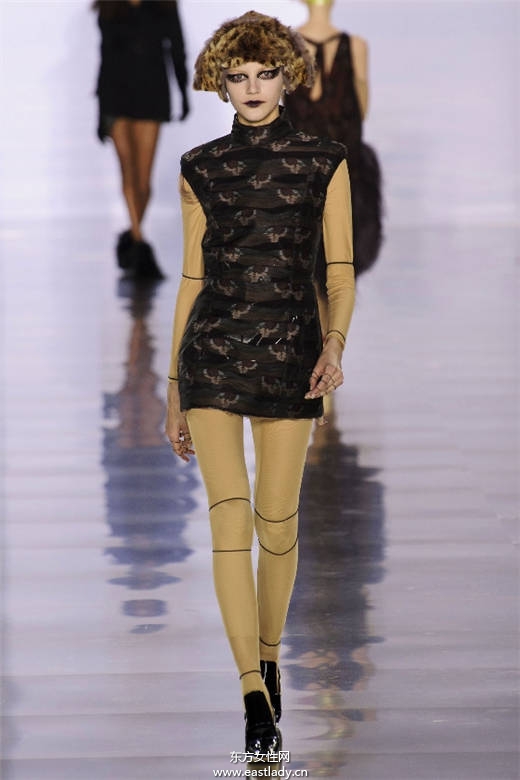 怪 怪 怪 2015年纽约时尚周的诡异T台造型