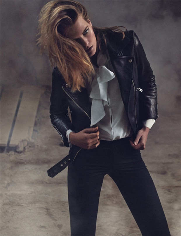 Michaela Hlavackova《Elle》2014年12月西班牙版