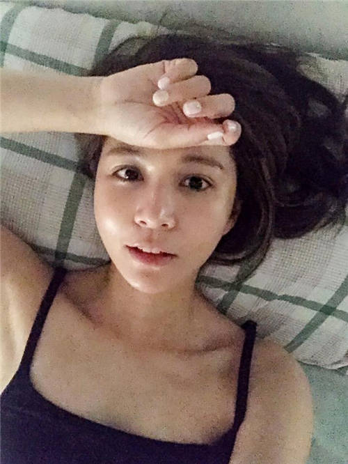 我也可当女神 偷学台韩女星8大心机自拍技