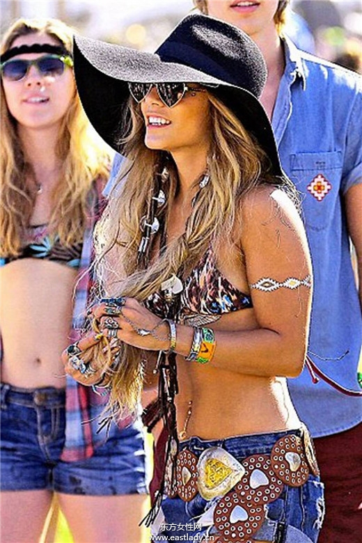 超酷 明星也爱用的金属色系纹身贴纸