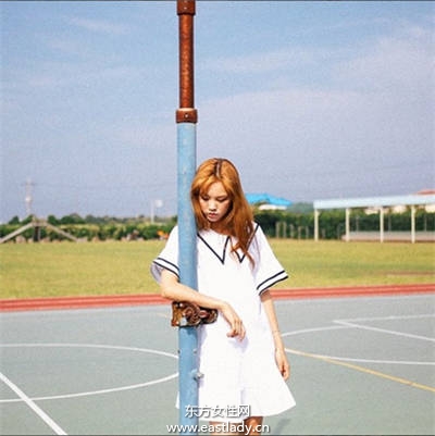 水手服强势回归 韩妞模特儿都这样穿
