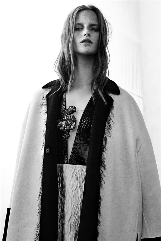 Loulou Robert《Glamour》2014年12月英国版