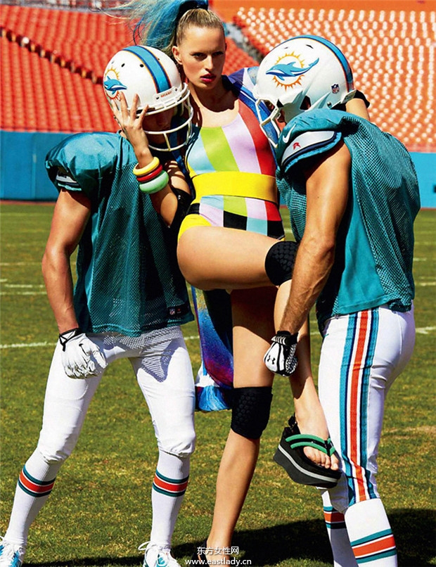 Karolina Kurkova《Vogue》2014年4月墨西哥版