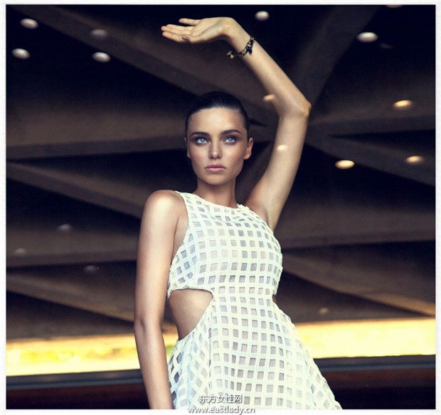 米兰达·可儿最新性感写真诱惑迷人