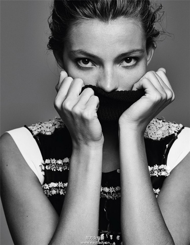 Carola Remer《L’Officiel》2014年7月墨西哥版