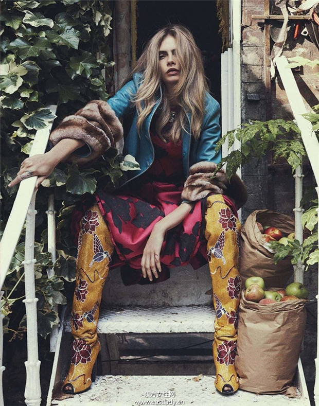 Cara Delevingne《Vogue》2013年10月澳大利亚版