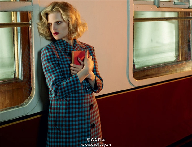 Guinevere van Seenus《Vogue》2013年9月乌克兰版