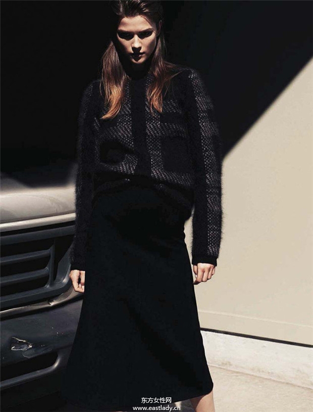 Anja Rubik & Kasia Struss 2013年8月份《Vogue》德国版