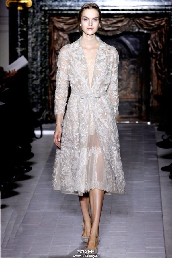 2013年Valentino春夏系列高级定制时装秀