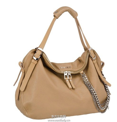 韩国女星全智贤为我们呈现名媛淑女的视觉享受