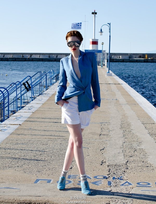 春夏诱人水手服给你致命吸引力