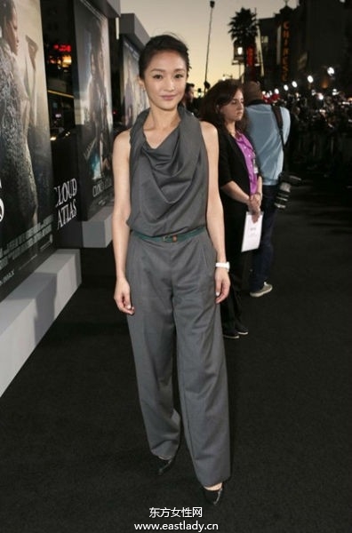 电影《云图》周迅清新时尚装扮受关注