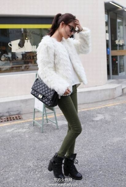 跟时尚达人学习白色服装搭配法则