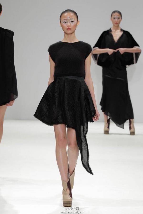 吉承伦敦时装周2013秋冬系列 黑色元素成流行主旋律