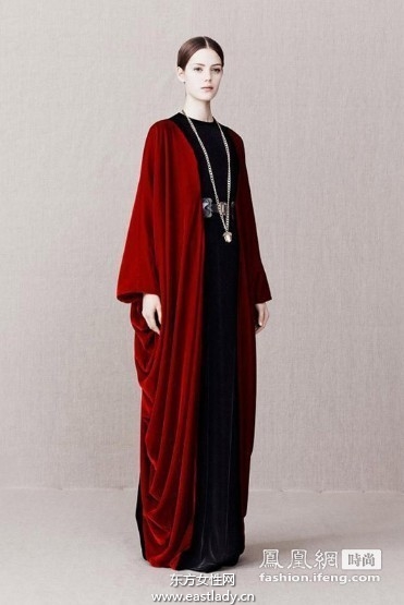 亚历山大·麦昆（Alexander McQueen）2013早秋女装低调诠释奢华