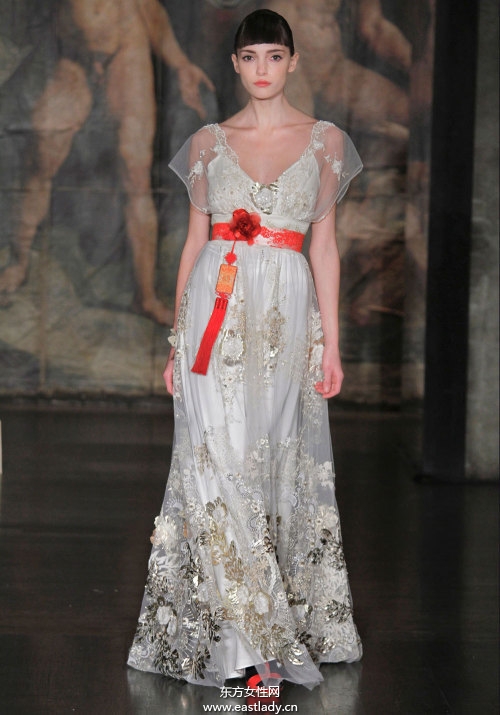 欧美达人长裙混搭穿出古典气质