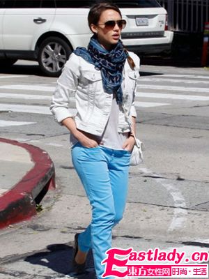 初夏时节明星爱穿牛仔外套