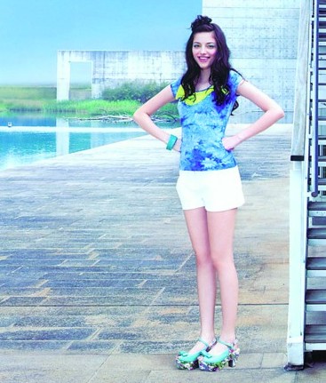 明星亲身示范 寻找属于你的那双专属凉鞋