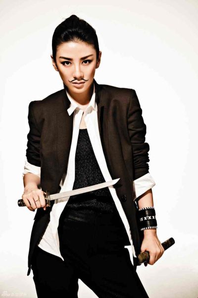 林志玲范冰冰黄奕三位时尚精灵大打中性牌