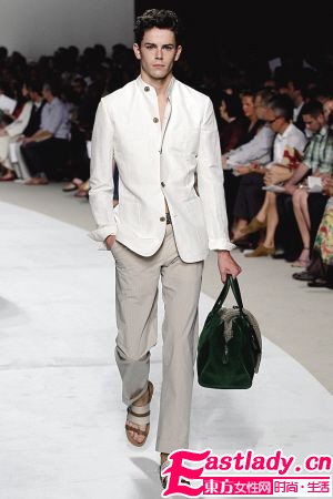 效仿明星衣装 营造窝心浪漫