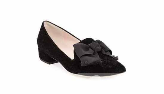 这个冬季你最不能错过的12款天鹅绒鞋子