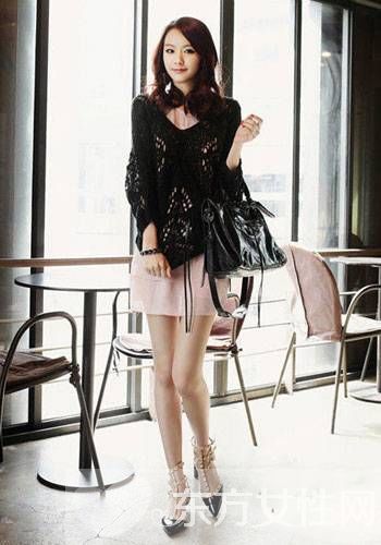 春夏必备百搭时尚凉鞋 穿上就知道有多美了