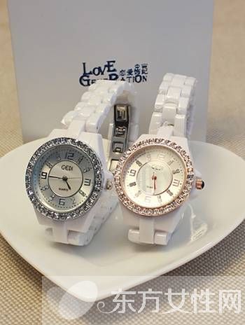 时尚休闲情侣手表 大牌潮流范儿尽显