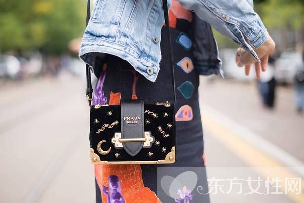 秋冬4种迷你手袋风格 时髦的你可千万别错过