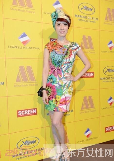 明星服饰欣赏图片 独特造型时尚感爆棚