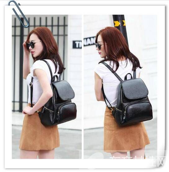 时尚双肩包这么搭 让你美出新境界