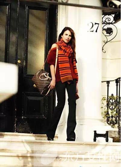 教你lv手袋搭配技巧 让你足够抢镜