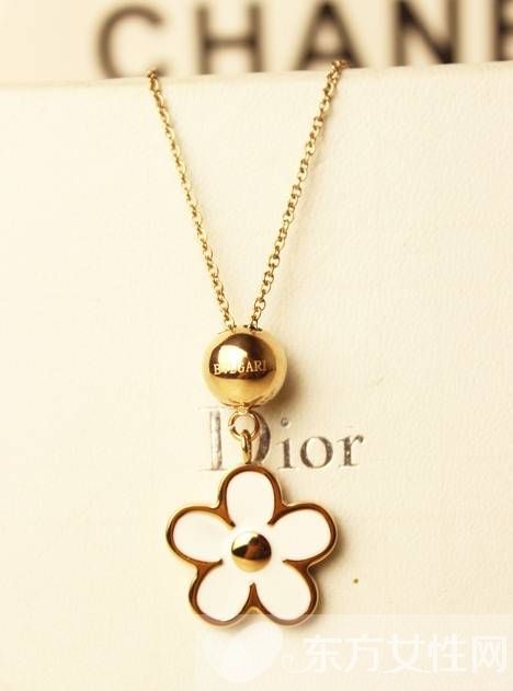 韩系时尚项链让你爱不释手 彰显出你的魅力