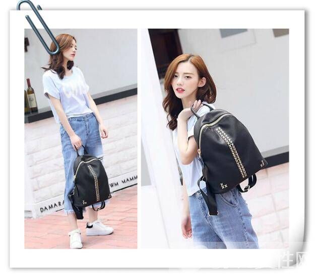 时尚双肩包这么搭 让你美出新境界