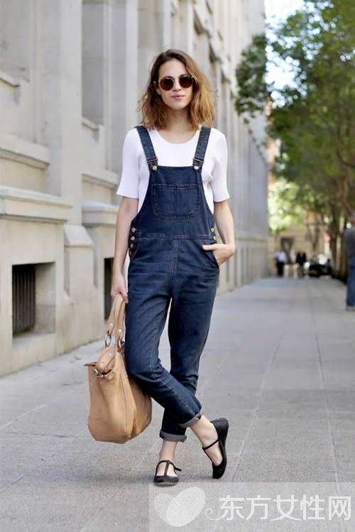 白色衣服百搭又时髦 想怎么搭就怎么搭