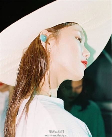 换季必备的优雅绅士帽 连明星也爱戴