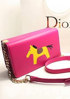 超个性迷你时尚斜挎包 让自己做一个精致的小女人