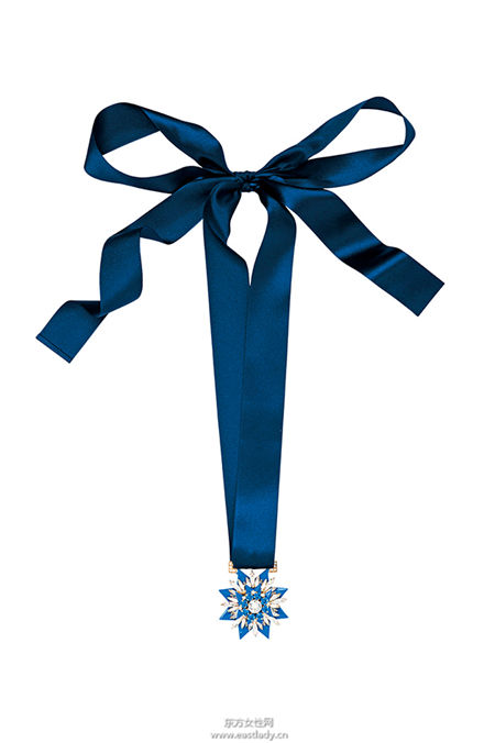 奢华皇家单品让你回到宫廷时代