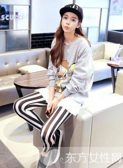 黑色帽子搭配术 百变造型轻松打造