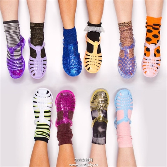 美爆 初夏怎么能少了这几款时尚凉鞋