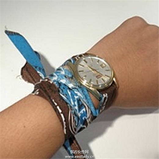 日本妞真会玩 一块头巾玩出百变造型