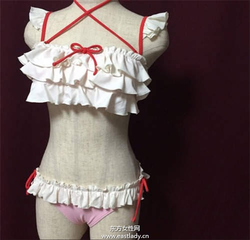 平胸MM的福音 世界首款为贫乳MM设计的泳衣诞生