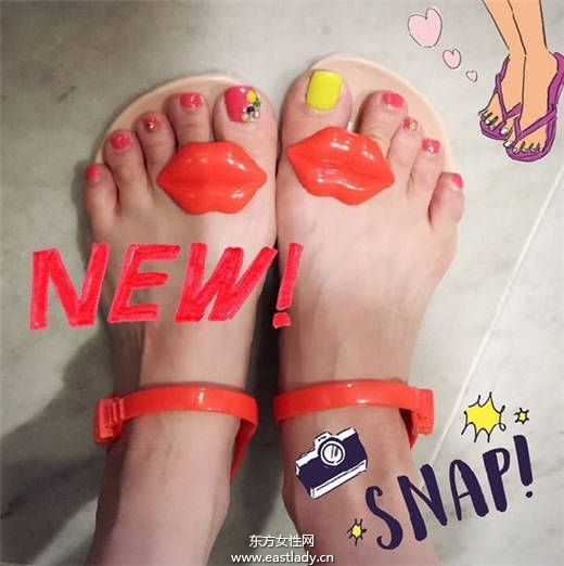 超萌 夏日必备可爱唇形凉鞋