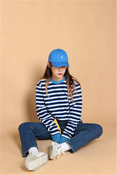 复古棒球帽强势回归 看日韩台女星如何穿搭