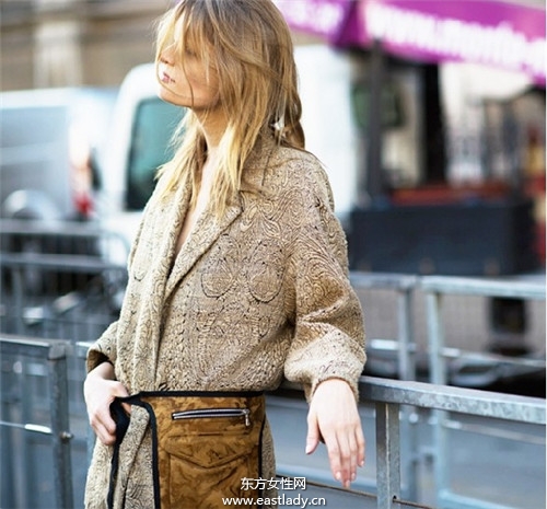 腰包的5个搭法 时尚不俗气